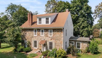 Photo of Historic 1750 ‘Chick-A-Biddy Hill’ Sells for $725,000 in Springfield, Pennsylvania